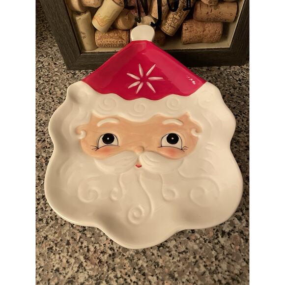 NEW CARNIVAL COTTAGE CHRISTMAS SANTA CERAMIC PLATE! - 5025 - Picture 3 of 5